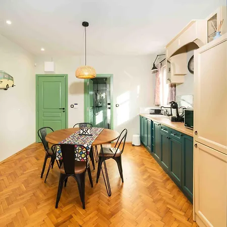 Heart Of The Center Lux With View Apartment Sofia